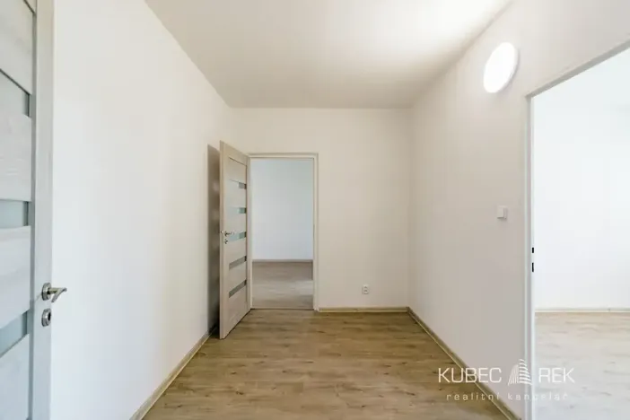 Pronájem bytu 3+1, Tábor, Helsinská, 72 m2