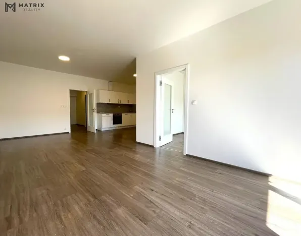 Pronájem bytu 2+kk, Praha - Libeň, U Rokytky, 76 m2