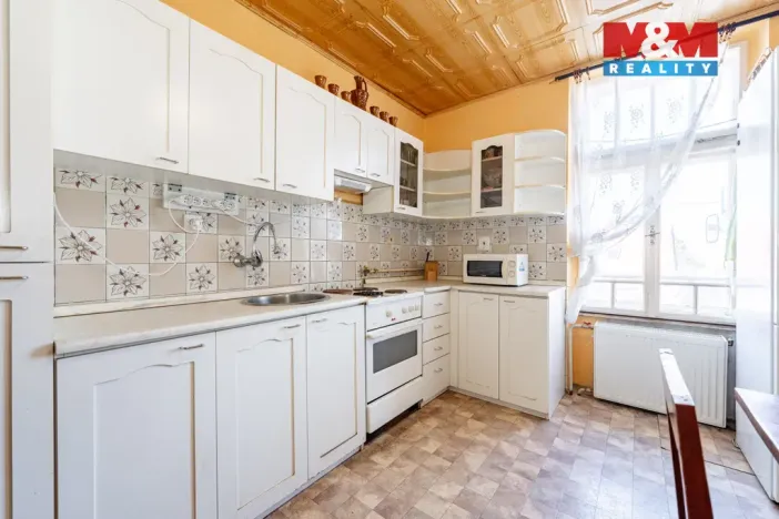 Prodej chalupy, Oslnovice, 180 m2