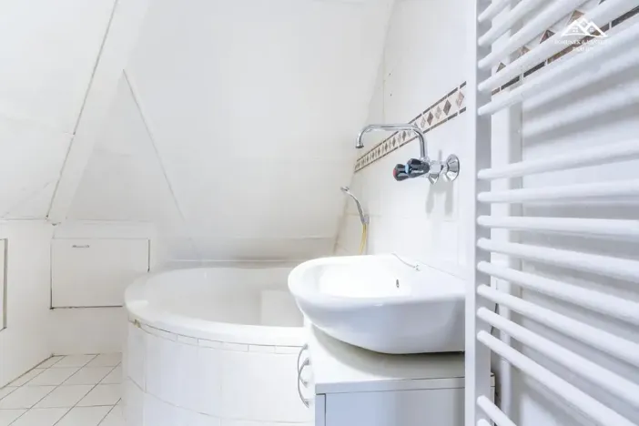 Prodej bytu 3+1, Leština u Světlé, 73 m2