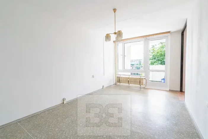 Pronájem bytu 3+1, Praha - Kobylisy, Kyselova, 64 m2