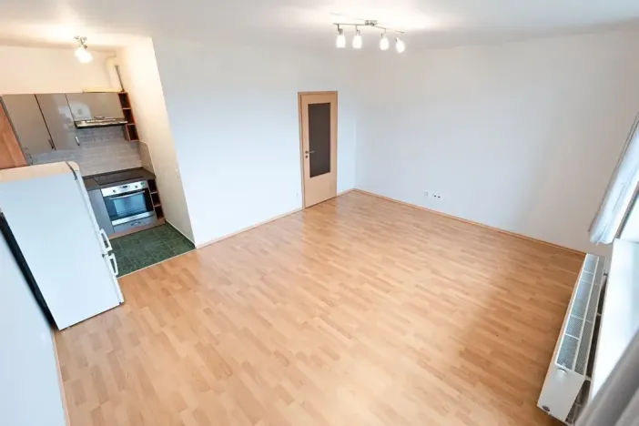 Pronájem bytu 1+kk, Praha - Stodůlky, Přeučilova, 38 m2