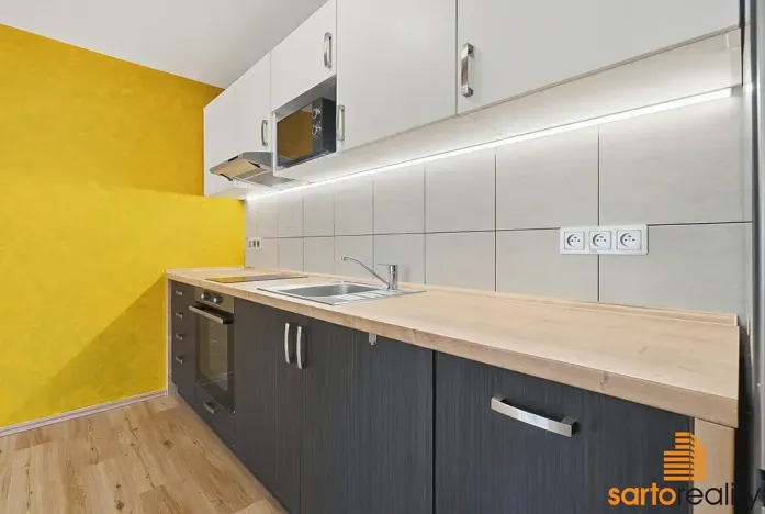 Pronájem bytu 2+kk, Ústí nad Labem, U Městských domů, 54 m2