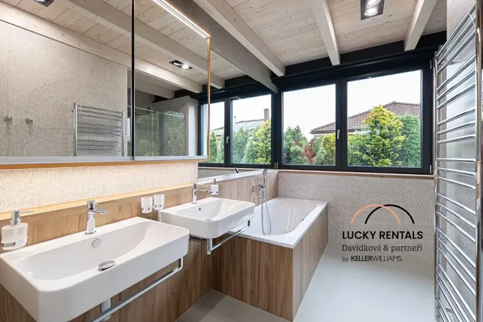 Prodej rodinného domu, Velké Popovice, Na Větrově, 221 m2