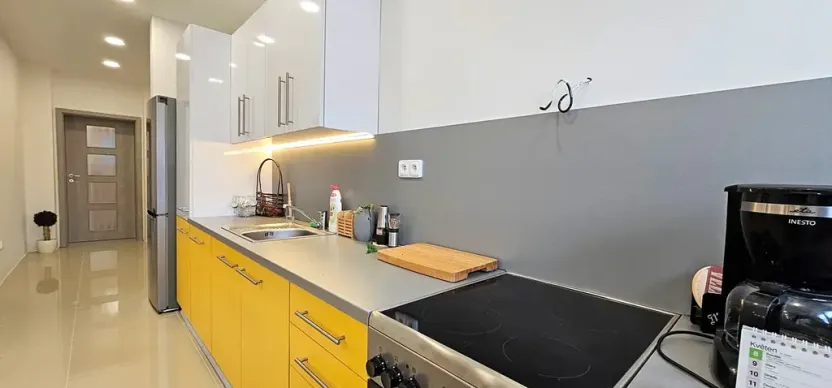Pronájem bytu 2+kk, Rajhrad, Vrázova, 80 m2