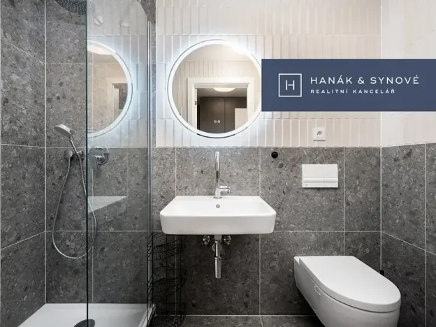 Pronájem bytu 1+kk, Brno, Bratislavská, 24 m2