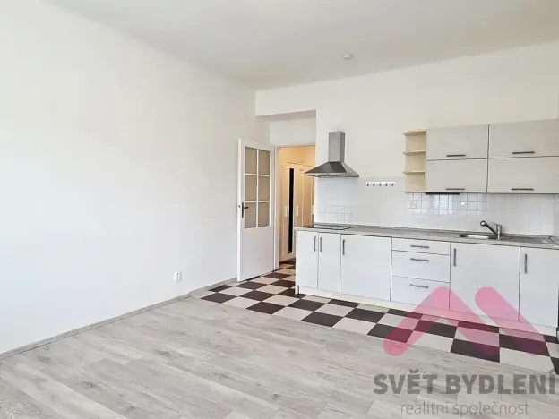 Pronájem bytu 1+kk, Praha - Nusle, Spolupráce, 32 m2