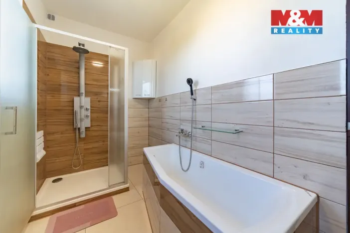 Prodej rodinného domu, Březová, Gen. Svobody, 294 m2