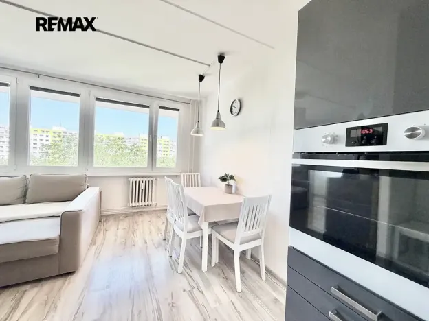 Prodej bytu 3+kk, Kladno, Francouzská, 55 m2