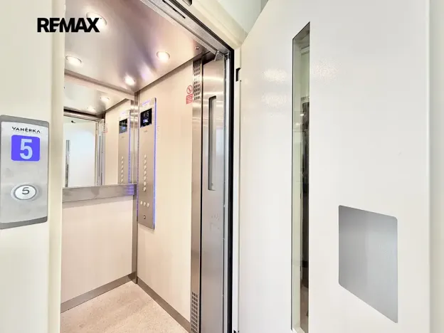 Prodej bytu 3+kk, Kladno, Francouzská, 55 m2