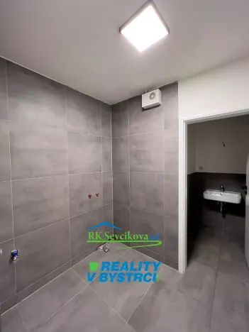 Pronájem obchodního prostoru, Brno, 32 m2