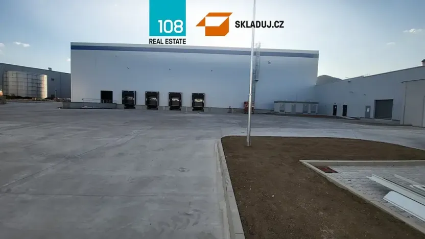 Pronájem skladu, Lovosice, Průmyslová, 4600 m2