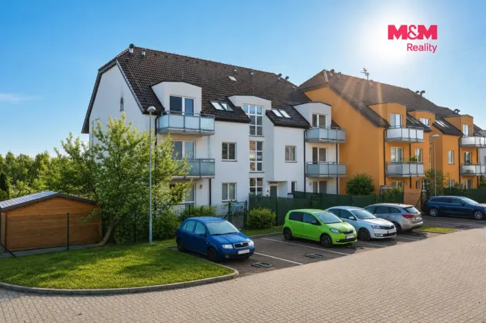 Pronájem bytu 1+kk, Praha, Švihovská, 37 m2