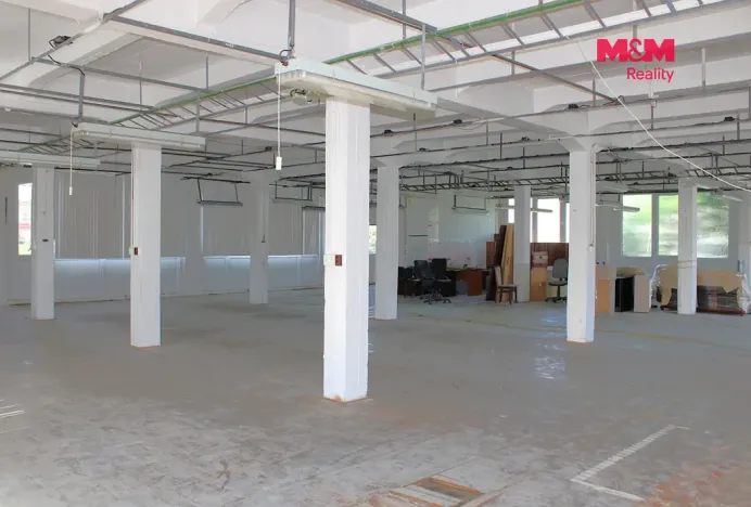 Pronájem skladu, Nová Paka, Kotíkova, 360 m2