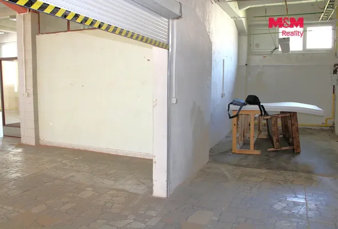 Pronájem obchodního prostoru, Nová Paka, Kotíkova, 330 m2