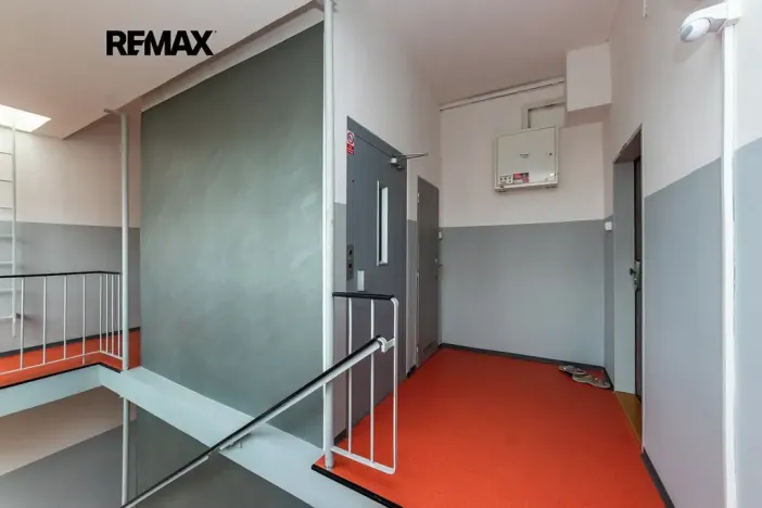 Prodej bytu 2+kk, Praha - Kobylisy, Třebenická, 41 m2