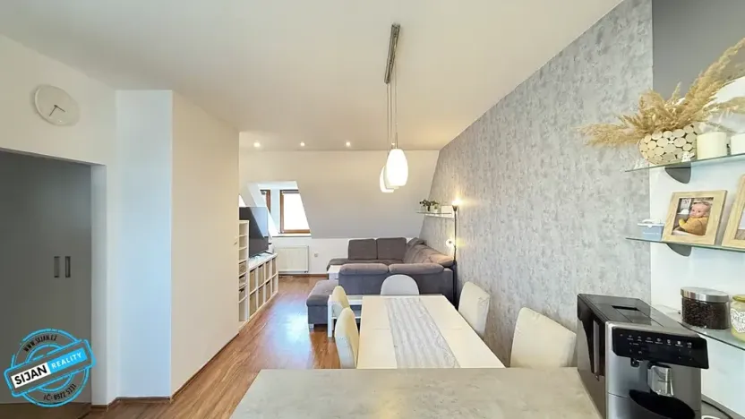 Prodej bytu 3+kk, Krnov, 84 m2
