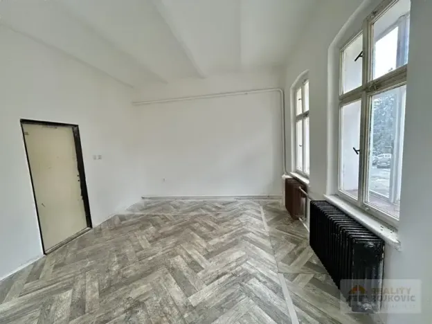 Prodej bytu 2+1, Broumov, Přadlácká, 66 m2