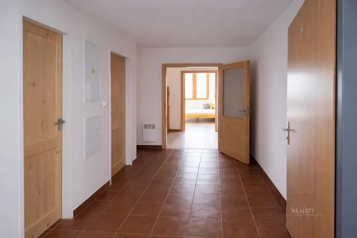 Prodej činžovního domu, Ostružná - Ramzová, 73 m2