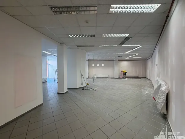 Pronájem obchodního prostoru, Praha - Michle, 323 m2