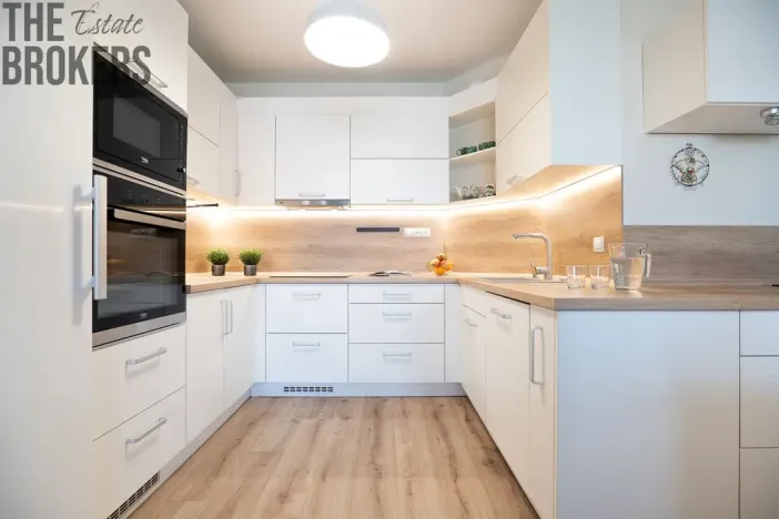 Pronájem bytu 4+kk, Praha - Čakovice, Schoellerova, 102 m2