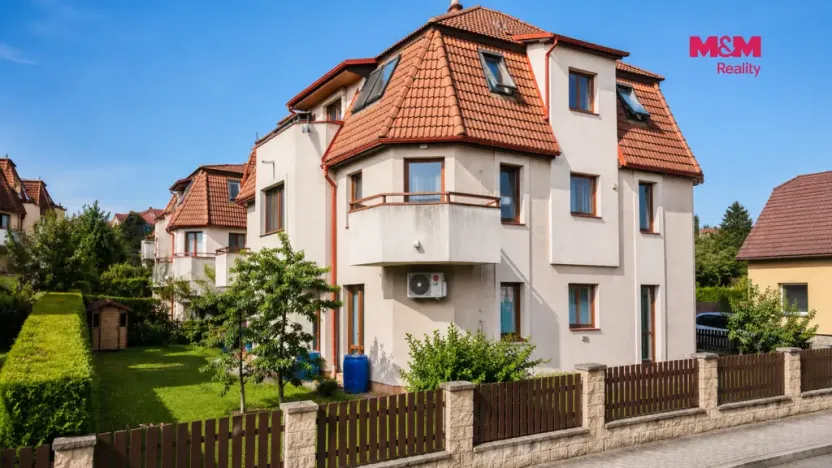Pronájem bytu 4+kk, Úvaly, nám. Svobody, 104 m2