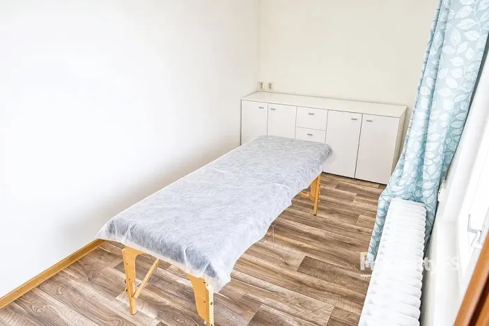 Pronájem komerční, Kladno, náměstí Svobody, 12 m2