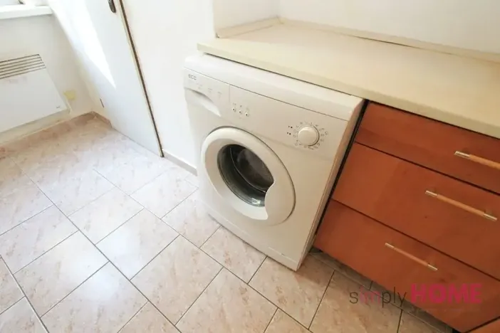 Pronájem bytu 1+1, Praha - Žižkov, Blahníkova, 40 m2