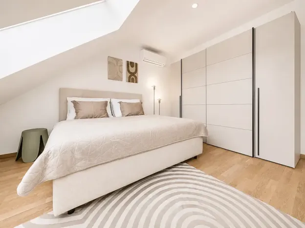 Pronájem apartmánu, Praha - Smíchov, Bieblova, 57 m2
