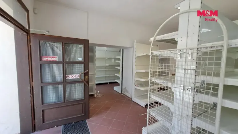 Pronájem obchodního prostoru, Zlaté Hory, nám. Svobody, 170 m2
