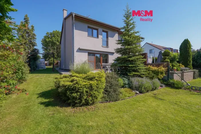 Prodej rodinného domu, Nučice, Na Čtyřku, 100 m2
