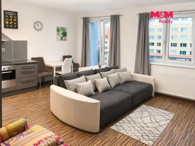 Pronájem bytu 2+kk, Praha - Letňany, Malkovského, 52 m2