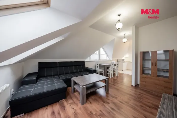 Prodej bytu 2+kk, Brno - Slatina, Tilhonova, 48 m2