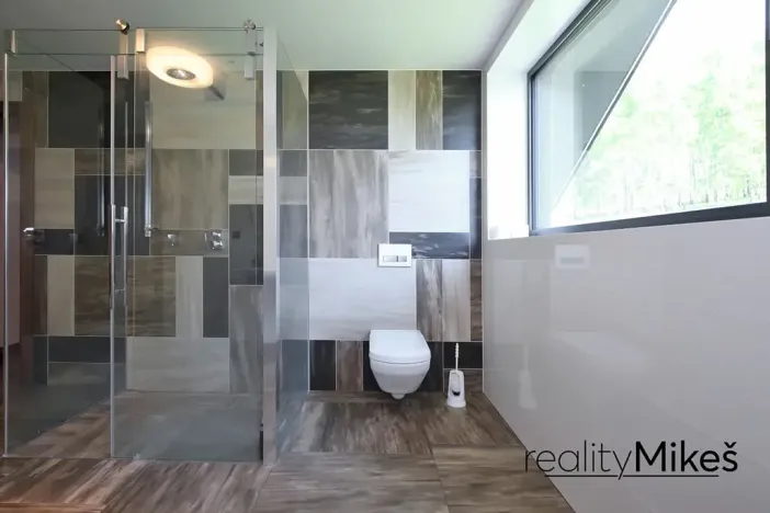 Prodej rodinného domu, Křižany, 470 m2