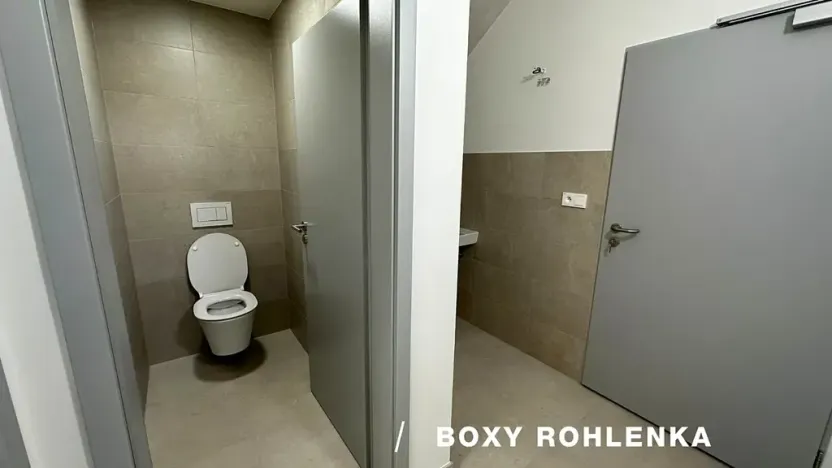Pronájem skladu, Tvarožná, 266 m2