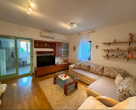 Prodej bytu 2+kk, Novigrad, Chorvatsko, 44 m2