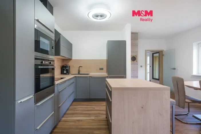 Prodej rodinného domu, Andělská Hora, 141 m2