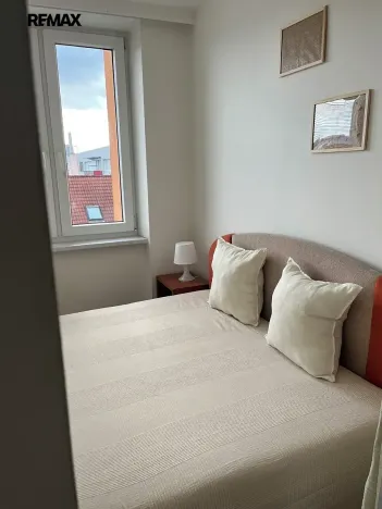 Pronájem bytu 1+kk, Praha - Libeň, Nad Mazankou, 35 m2