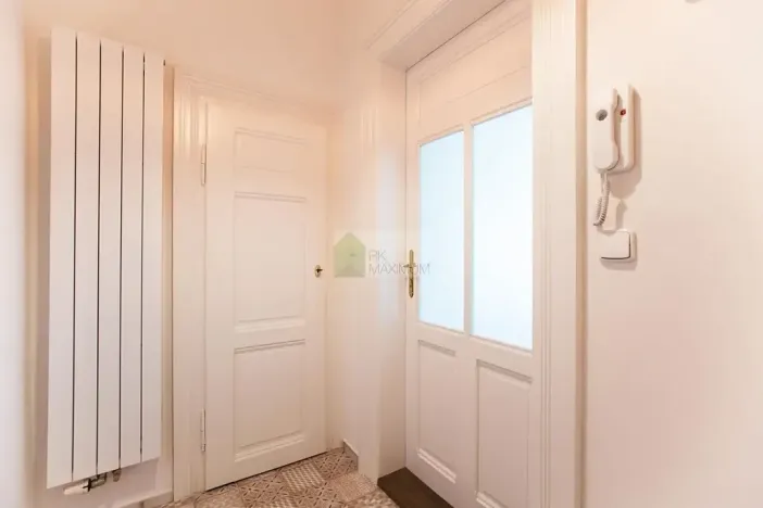 Pronájem bytu 2+kk, Praha - Žižkov, Ondříčkova, 43 m2