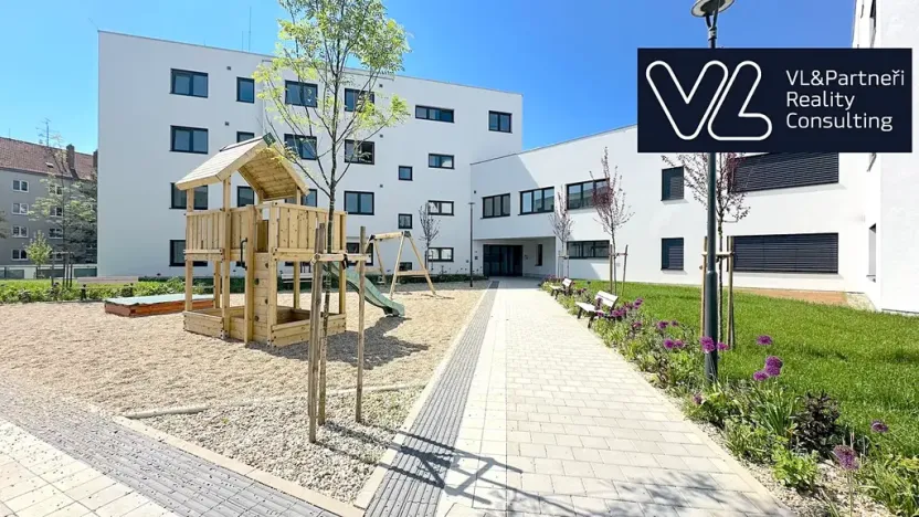 Pronájem bytu 1+kk, Šlapanice, Brněnská, 40 m2