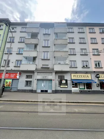 Pronájem bytu 2+1, Praha - Košíře, Plzeňská, 56 m2