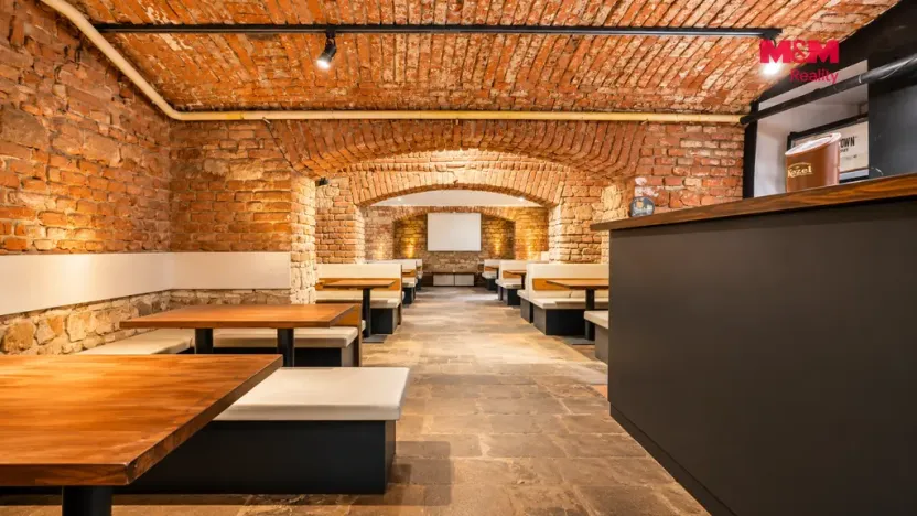 Pronájem restaurace, Praha - Nusle, Sekaninova, 194 m2