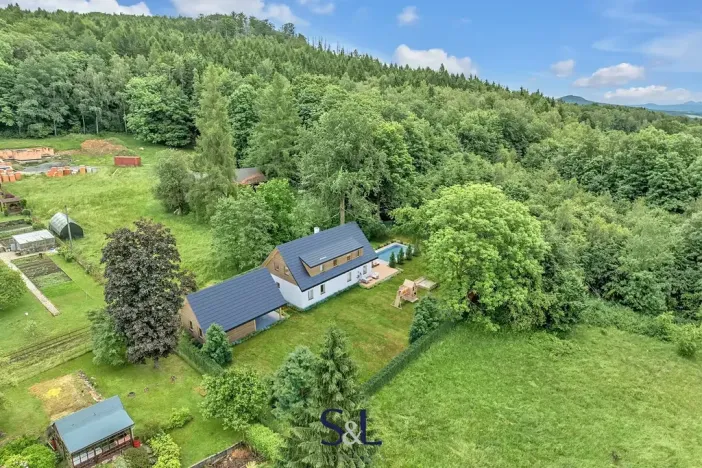 Prodej pozemku pro bydlení, Nový Bor, 1649 m2