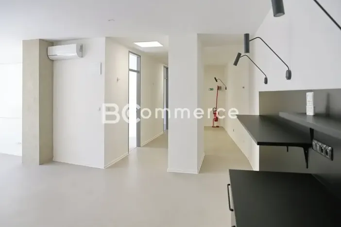 Pronájem kanceláře, Brno, Dominikánské náměstí, 380 m2