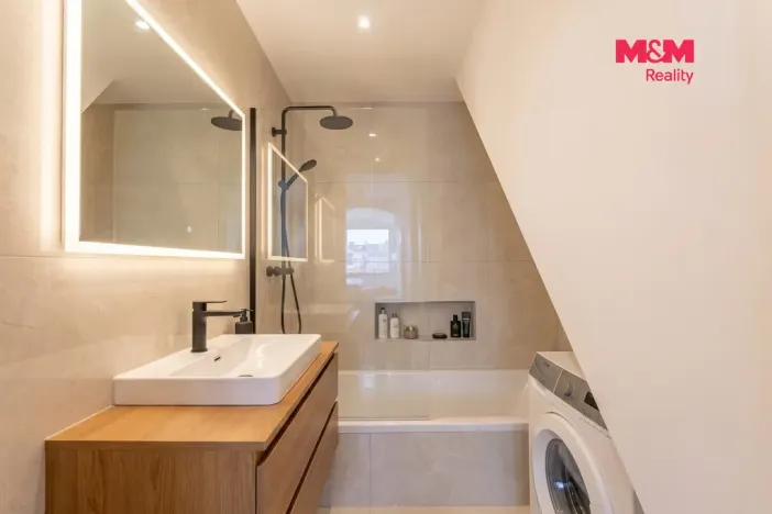 Prodej rodinného domu, Jeviněves, 45 m2