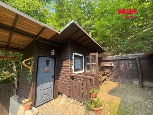 Prodej chaty, Nezabudice, 1441 m2
