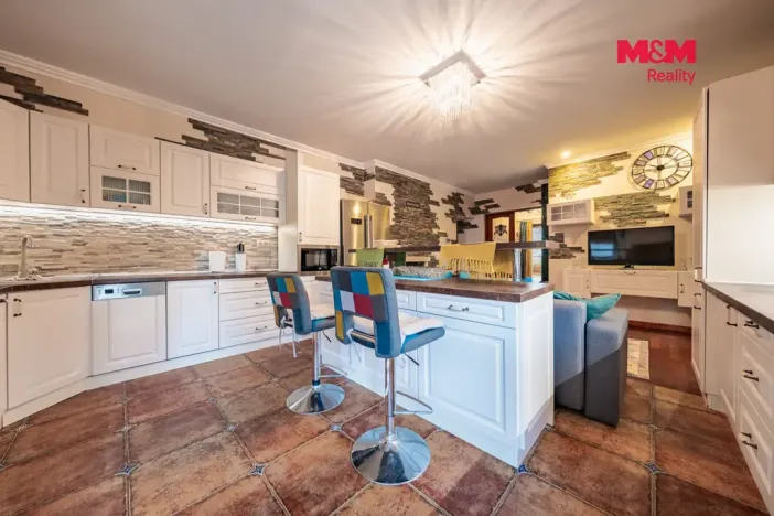 Prodej rodinného domu, Úvaly, Purkyňova, 234 m2