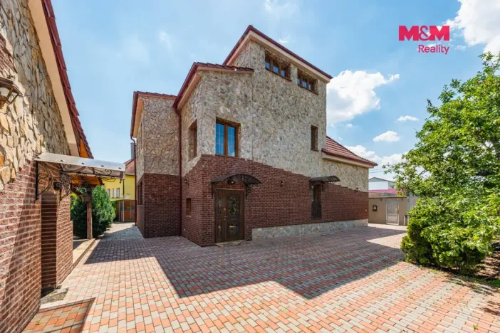 Prodej rodinného domu, Úvaly, Purkyňova, 234 m2