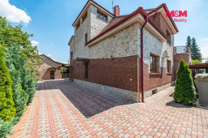 Prodej rodinného domu, Úvaly, Purkyňova, 234 m2