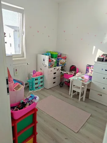 Pronájem bytu 2+kk, Kladno, Generála Selnera, 41 m2